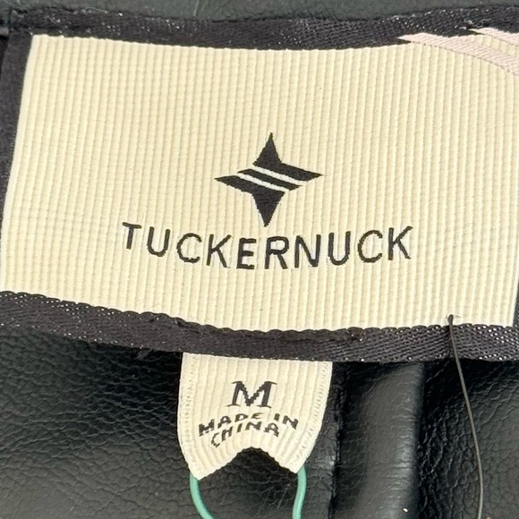 NEW Tuckernuck Sofia Shirt Faux Leather Trapunto Stitch Button Up
Black M - Picture 7 of 9